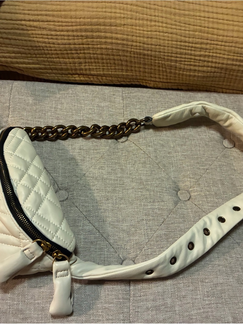 Kurt Geiger Cream Quilted Crossbody Belt Bag with Gold Plaque - Picture 2 of 4